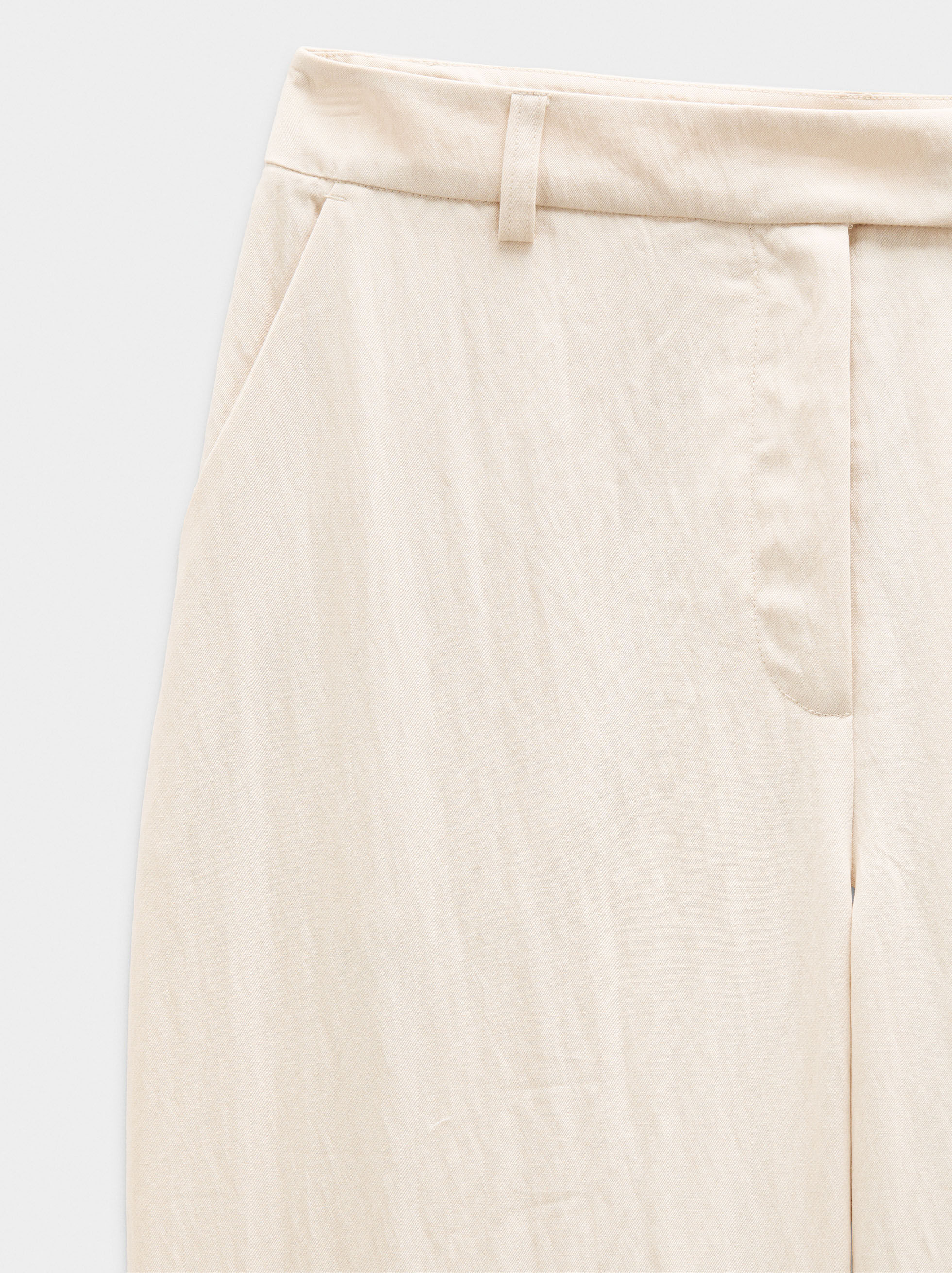 Pantalons droits à effet froissé