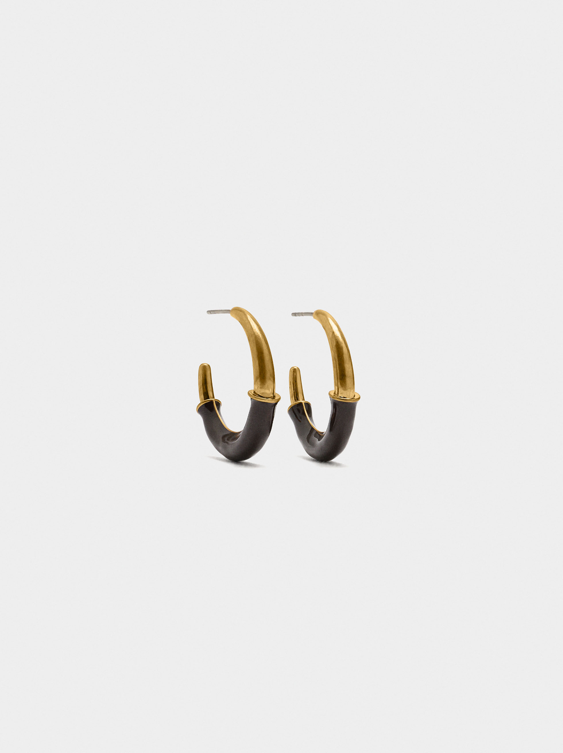 Boucles d'oreilles ouvertes avec émail