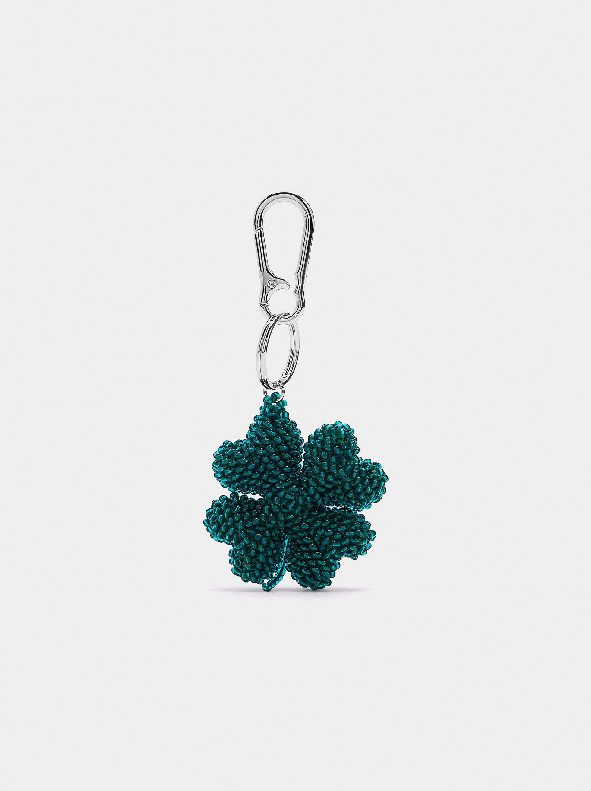 Porte-clés en forme de trèfle à perles