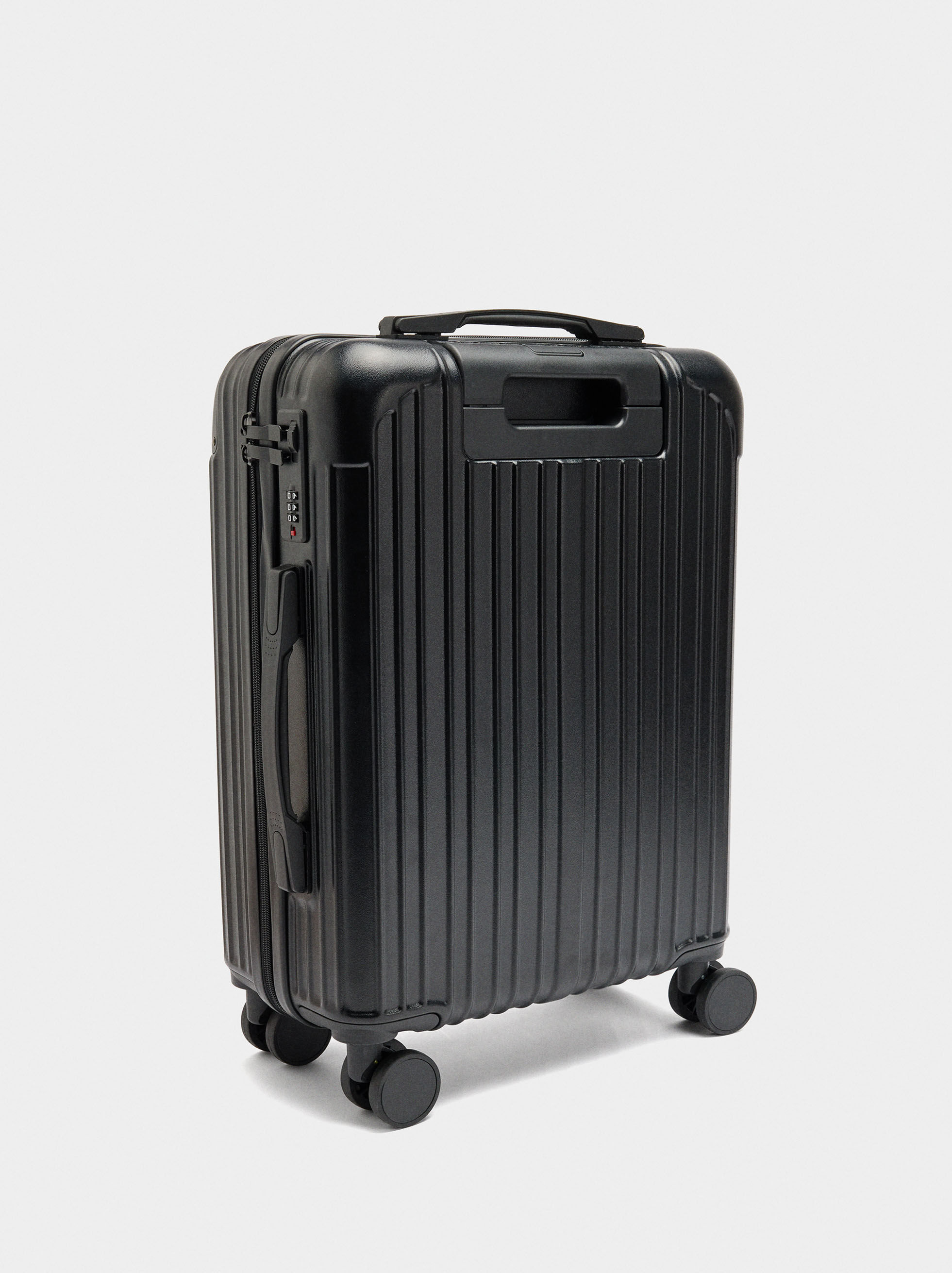 Valise de voyage rayée