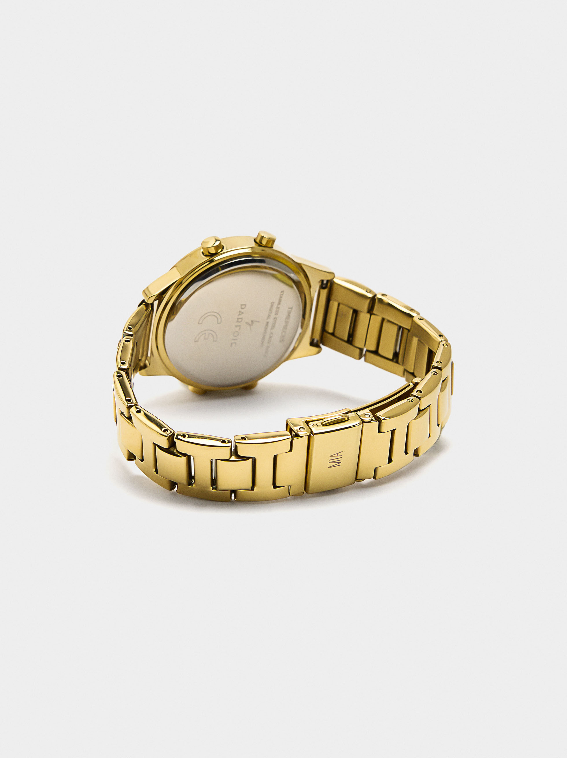 Montre digitale avec bracelet en acier inoxydable