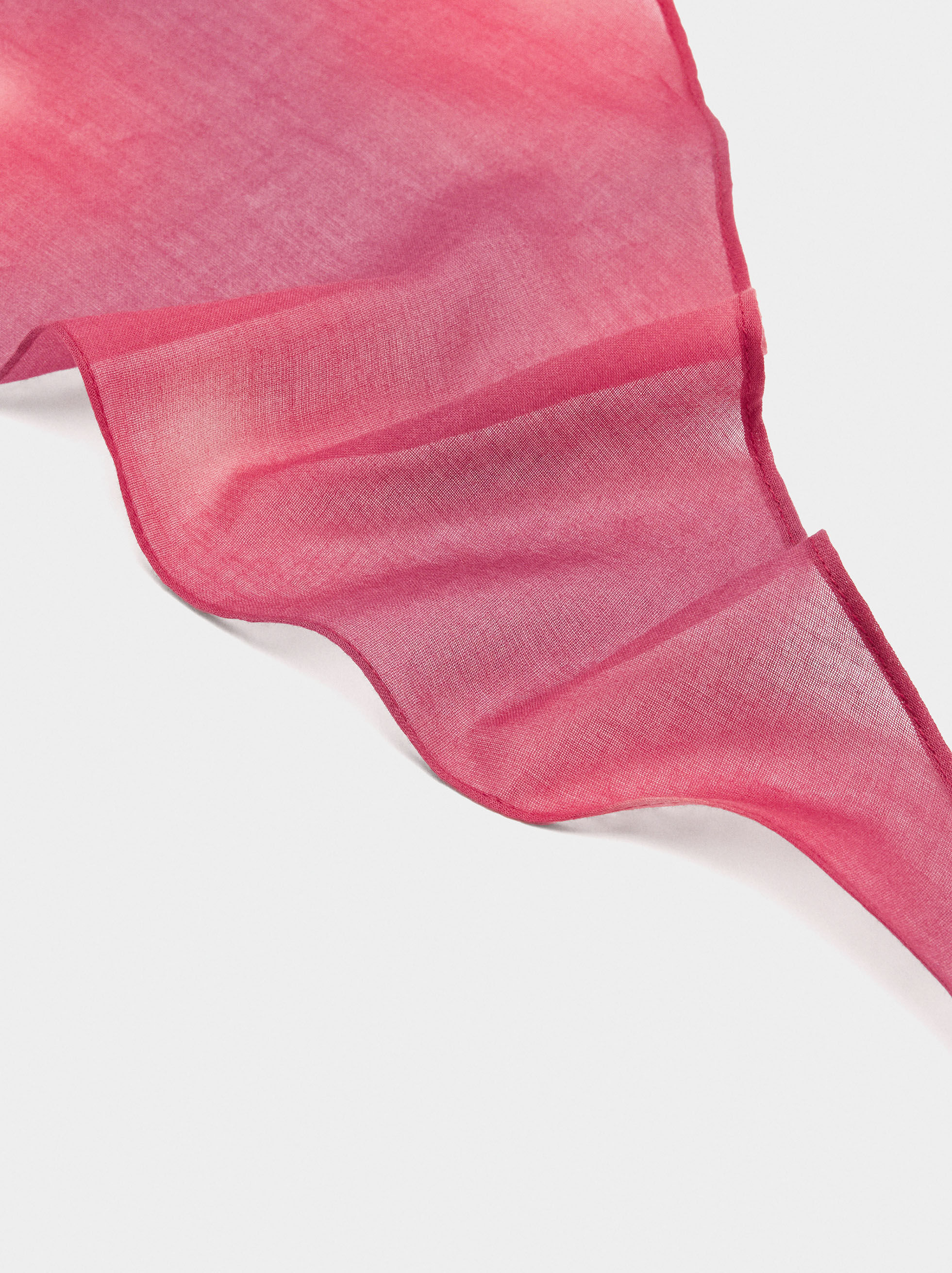Foulard triangulaire imprimé