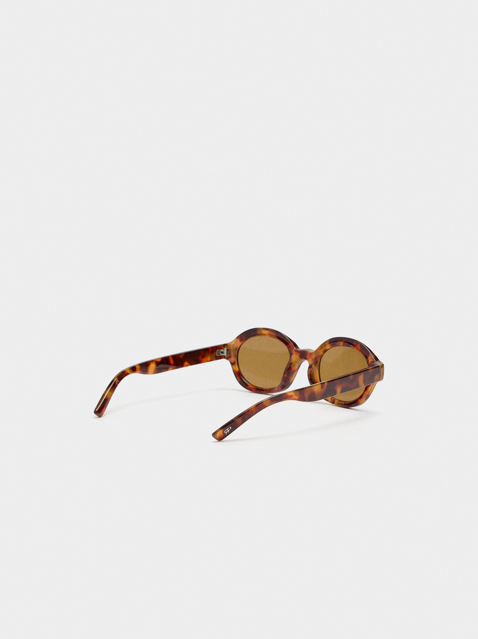 Lunettes de soleil ovales