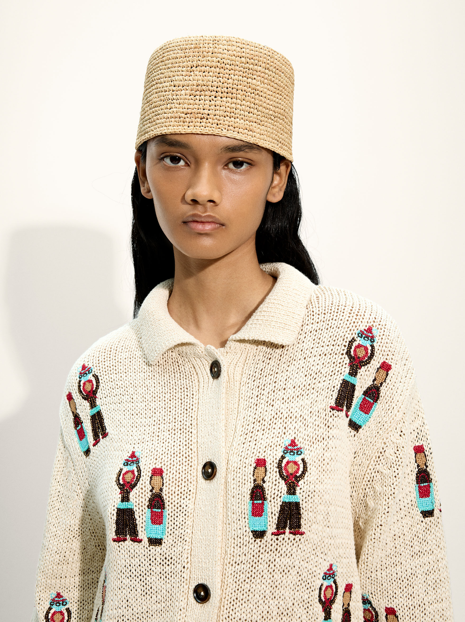 Chapeau pillbox en paille