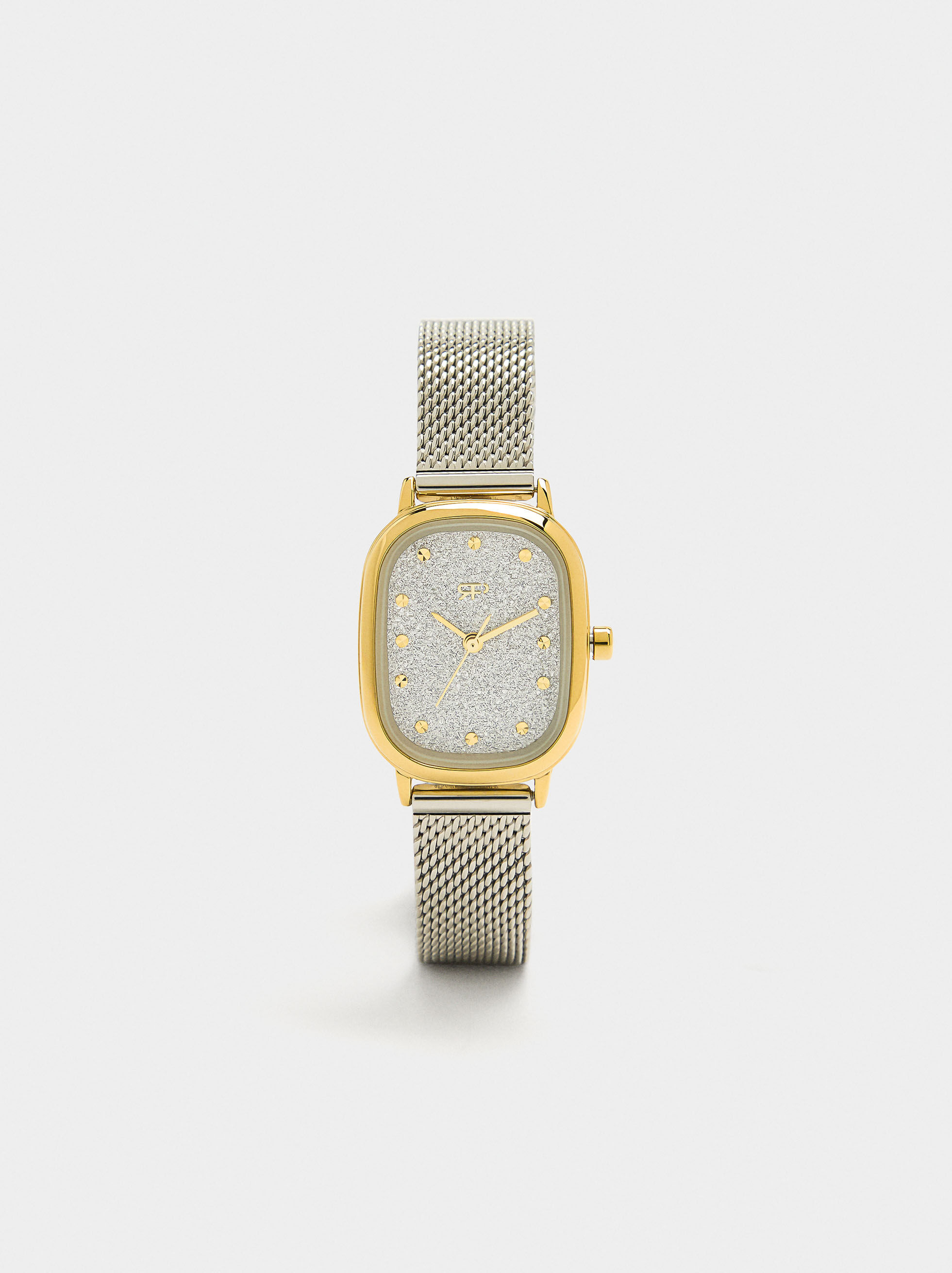 Montre rectangulaire bracelet en maille métallique