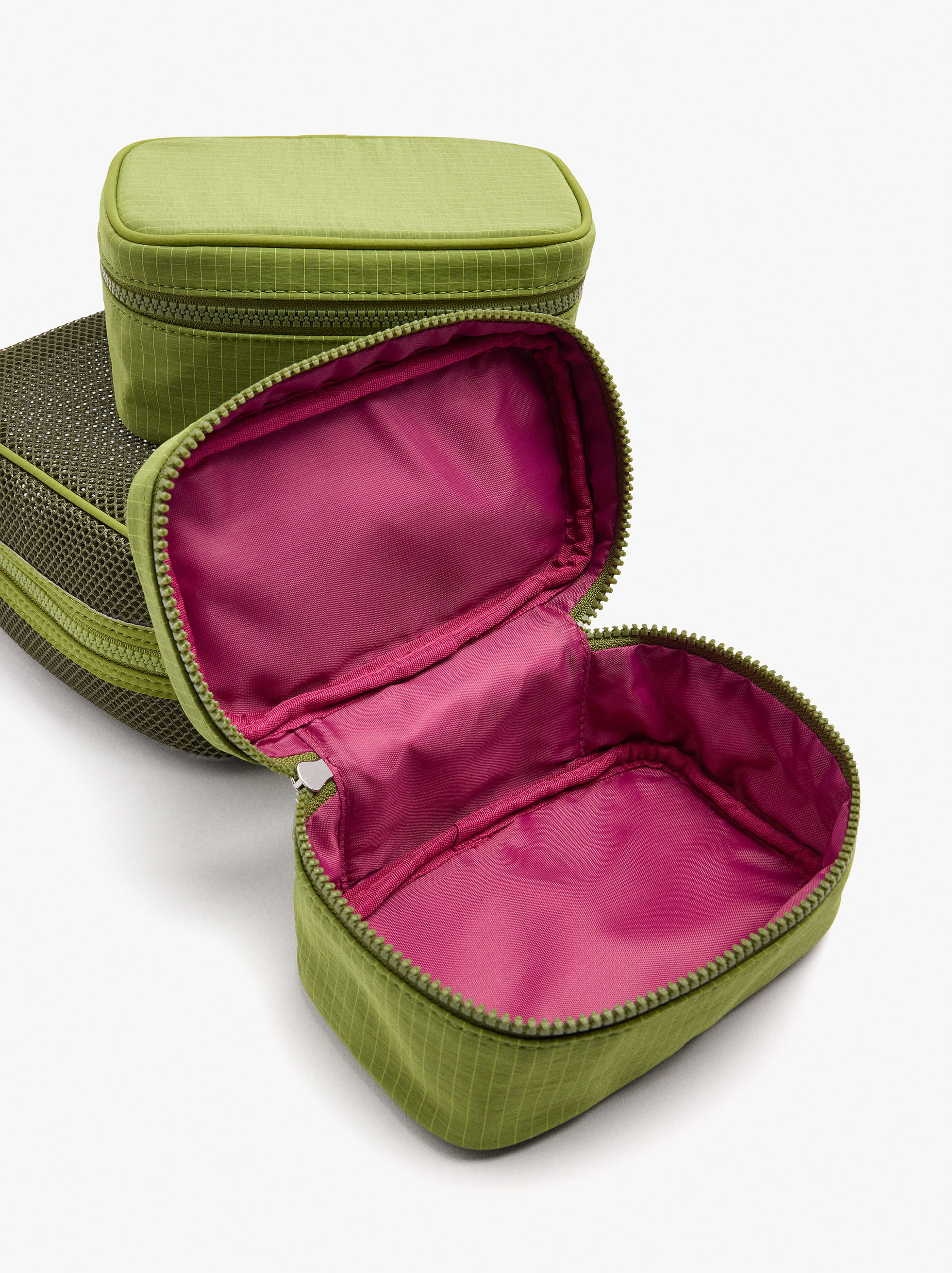 Kit de rangement en maille avec compartiments
