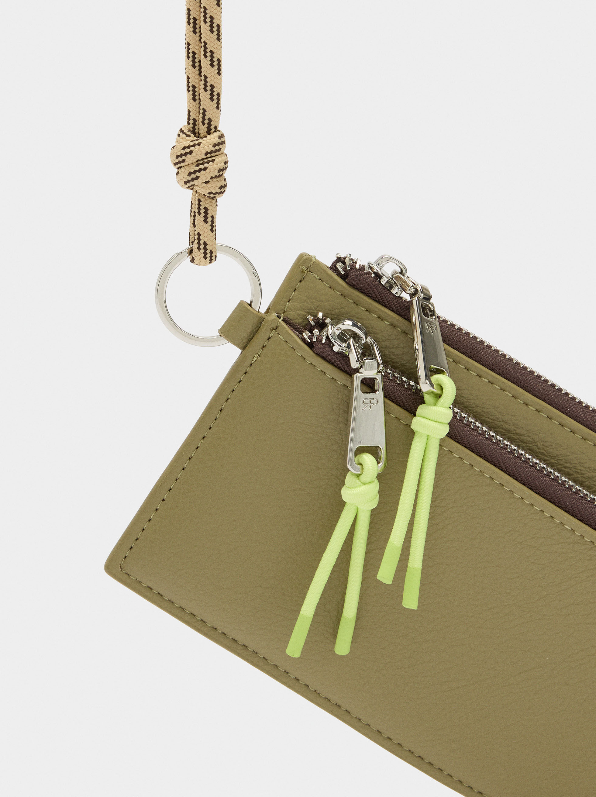 Sac multifonction avec texture et cordon